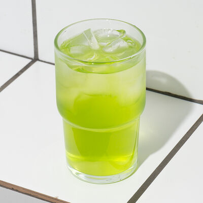 Лимонад киви-базилик в SALUT! по цене 330 ₽