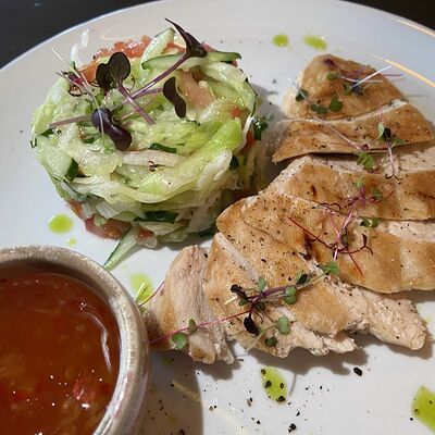 Курочка на мангале в Veranda Shaffran Шафран по цене 650 ₽