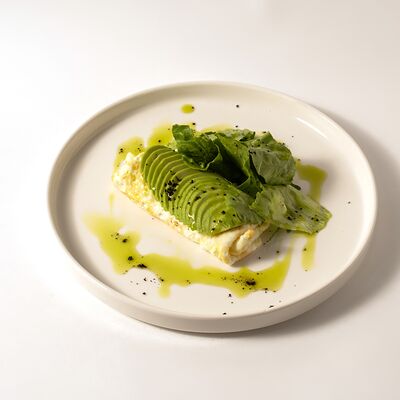 Омлет из белков с авокадо в Волконский по цене 695 ₽