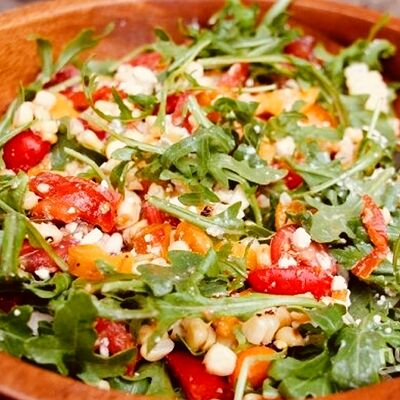 Салат Кунжутный в Паприка по цене 570 ₽