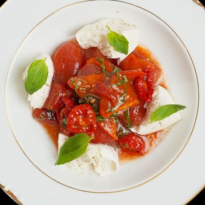 Caprese vs lecho в La Piada по цене 780 ₽