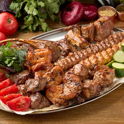 Ассорти шашлыков и кебабовв Шави ломи по цене 6700 ₽