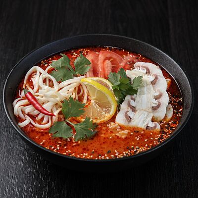 Том Ям Овощной в Loca Pizza по цене 630 ₽