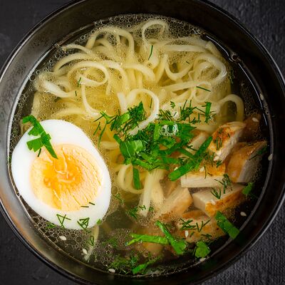 Лапша куриная с яйцом в Тёрка по цене 390 ₽