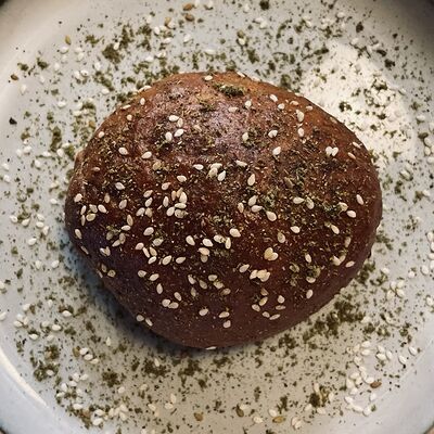 Сдобная булочка в Бабушка Вонга по цене 70 ₽