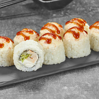 Ролл Нежный с курицей под беконом в Суши Мастер по цене 329 ₽