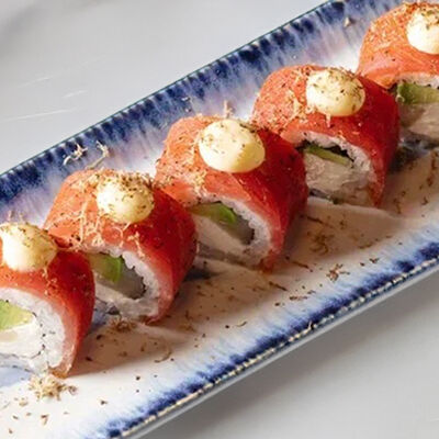 Ролл с тунцом и черным трюфелемв Siesta fiesta по цене 1300 ₽