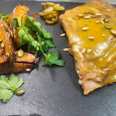 Томленые свиные ребра медово-горчичные в Bistro 113 по цене 850 ₽