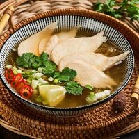 Фо Га в Pho Nem