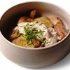 Куриное бедро с картофелем и соусом из лисичек в Завтрак по цене 800