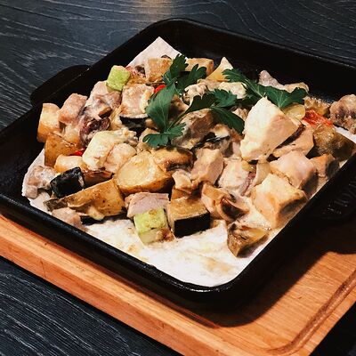 Сковородка Мясное ассорти в Грейс HALL по цене 600 ₽