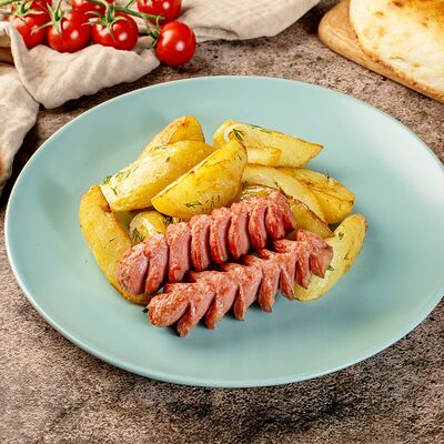 Картошечка с сосисками в Шаурма и Гриль по цене 380 ₽