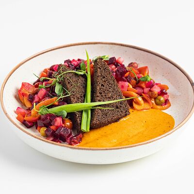 Винегрет из печеных овощей с опятами в Kitchen по цене 520