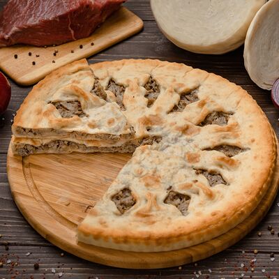 Осетинский пирог с мясом в Осетинские пироги Вкусно Пироги по цене 720