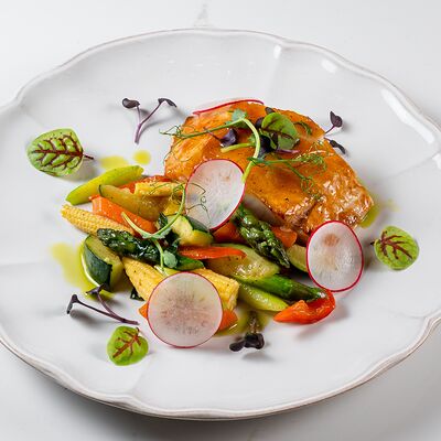 Черная треска с овощами в Cafe Imperial по цене 1500 ₽