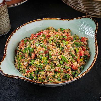 Салат Табуле в Лаваш 1 по цене 540 ₽