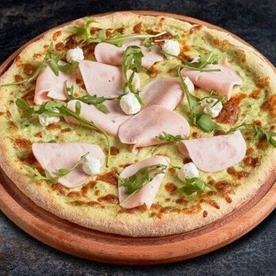 Пицца ветчина с сыром креметта-пицца в Вкусно Суши по цене 589