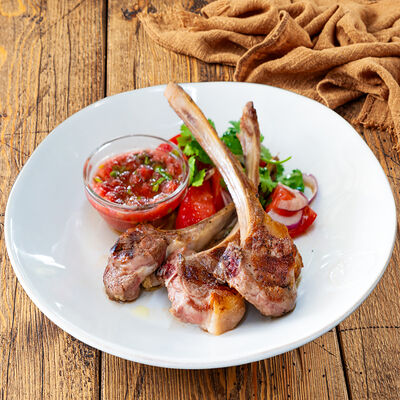 Каре ягненка в Сыроварня по цене 2470 ₽