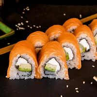 Ролл Пирамида в Лабиринт