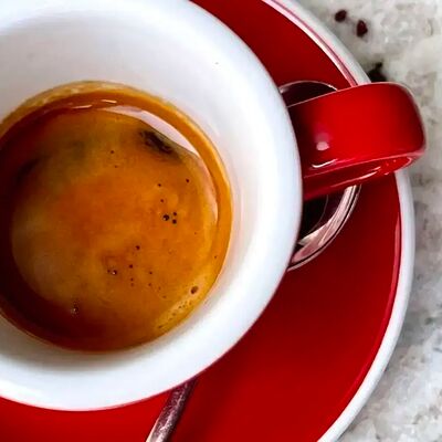 Двойной эспрессо в Tin по цене 290 ₽