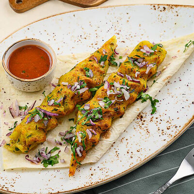 Кебаб с картофелем и грибами на мангале в Кавказ по цене 250