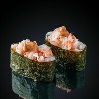 Гункан с крабом острый в Sushi Pizza Fresh