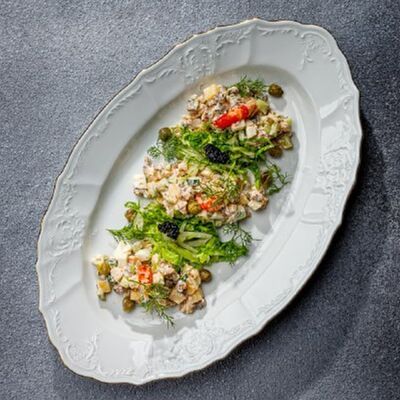 Оливье по рецепту XIX века в Ферма по цене 725 ₽