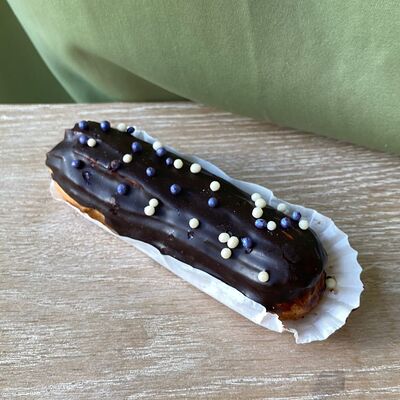 Эклер Шоколадный в GelaTiAmo по цене 180 ₽