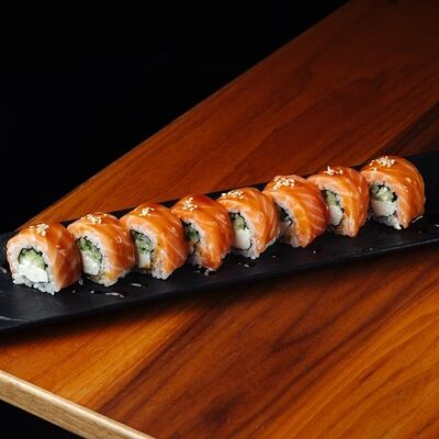 Ролл Филадельфия классическая в Buba Sushi по цене 1580 ₽