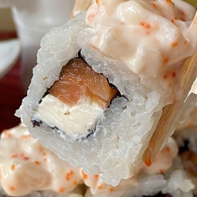 Ролл Вулкан в Viva Roma по цене 770 ₽