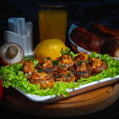 Шампиньоны, запеченные на мангале в Тесоро по цене 590 ₽