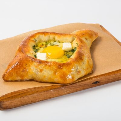 Хачапури по-аджарски с телятиной в Лариса Ивановна по цене 685 ₽