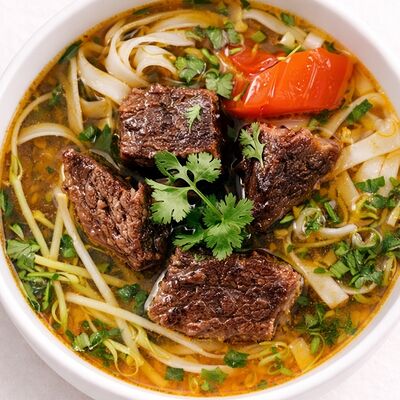 Суп Фо Шот Ванг в Food Hanoi по цене 540 ₽