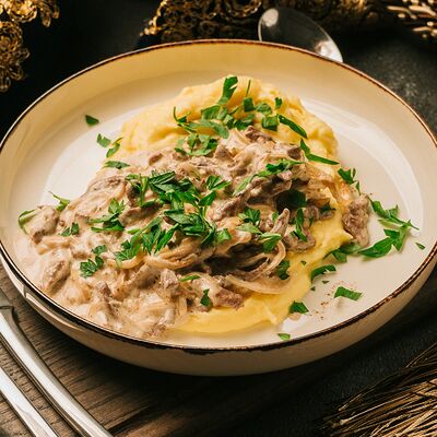 Бефстроганов из говядины в Ташкент по цене 590