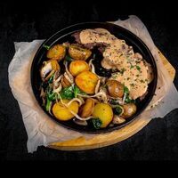 Говядина, томленная с картофелем беби в Баснями не кормим