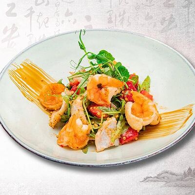 Эби Сарада с апельсиново-кунжутным соусомв True Asia по цене 680 ₽