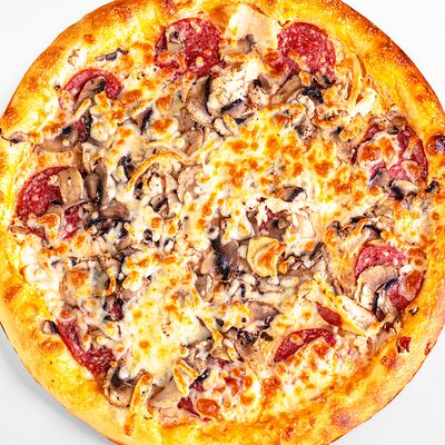 Студенческая пицца Олигарх в Татмак по цене 525 ₽