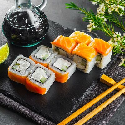 Филадельфия лайт в Maki Family по цене 379