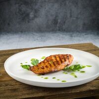 Стейк из филе цыпленка в устричном соусе в CAFE BREAKFAST & LUNCH