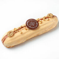Эклер Орех Пралине в Lavanda Eclair