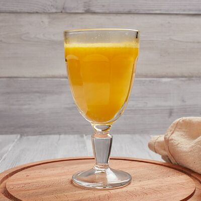 Свежевыжатый апельсиновый сок в Гриль house по цене 210 ₽