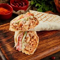 Двойная шаурма в Рами бистро