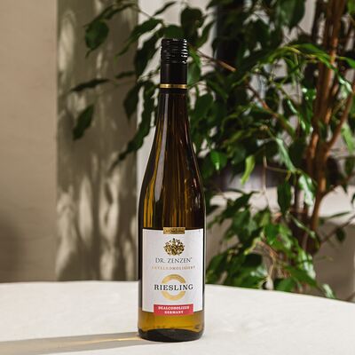 Dr Zenzen Deutscher Riesling Alkoholfree в УГОДНИКИ по цене 2640 ₽