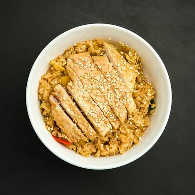 Рис с овощами и курицей терияки в Mashita по цене 600 ₽