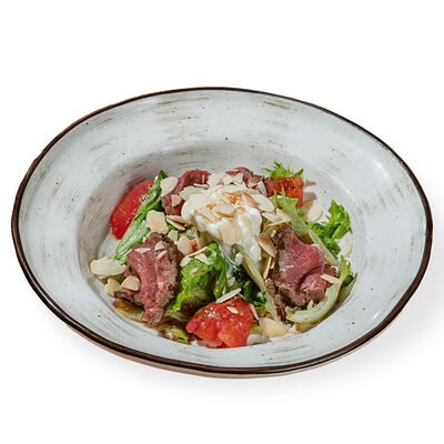 Салат с ростбифом в Сами Сусами по цене 745 ₽