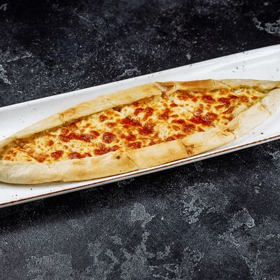 Пиде с сыром в Таксиммайдан по цене 1000 ₽