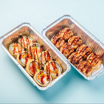 Сет Горячий восторг в Yaposhkin Rolls по цене 1430 ₽