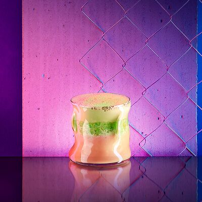 Айс Латте с цветной пенкой в Coffee Like по цене 500 ₽