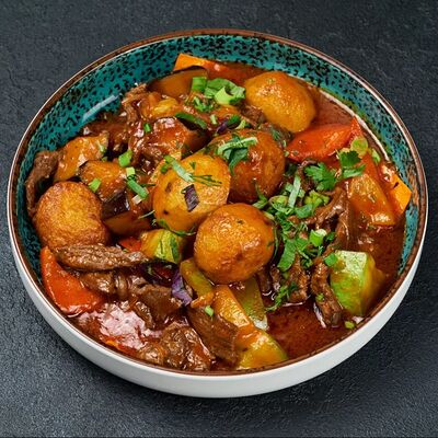 Жаркое по-уйгурски в Чайхонa бapaкaт по цене 790 ₽