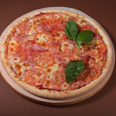 Пицца Пепперони в Kiss по цене 550